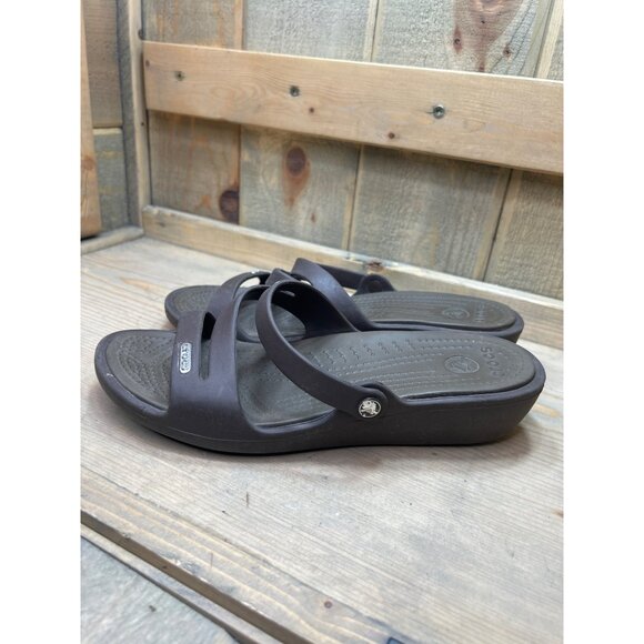 Crocs Womens Brown Strappy Sandals Slip On Low Wedge W7 - Picture 4 of 7